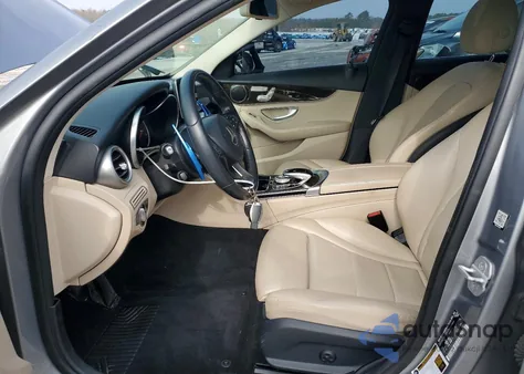 2016 Mercedes-Benz C 300 from USA, damaged, VIN 55SWF4JBXGU114971